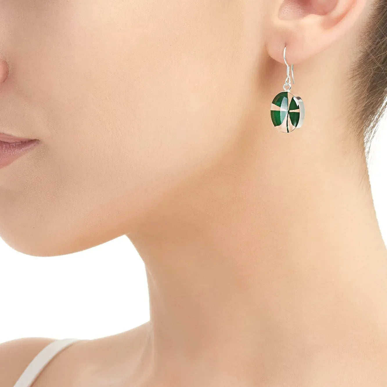 Kolczyki z czterolistną koniczyną marki Shrieking Violet® Prezent dla niej na szczęście!