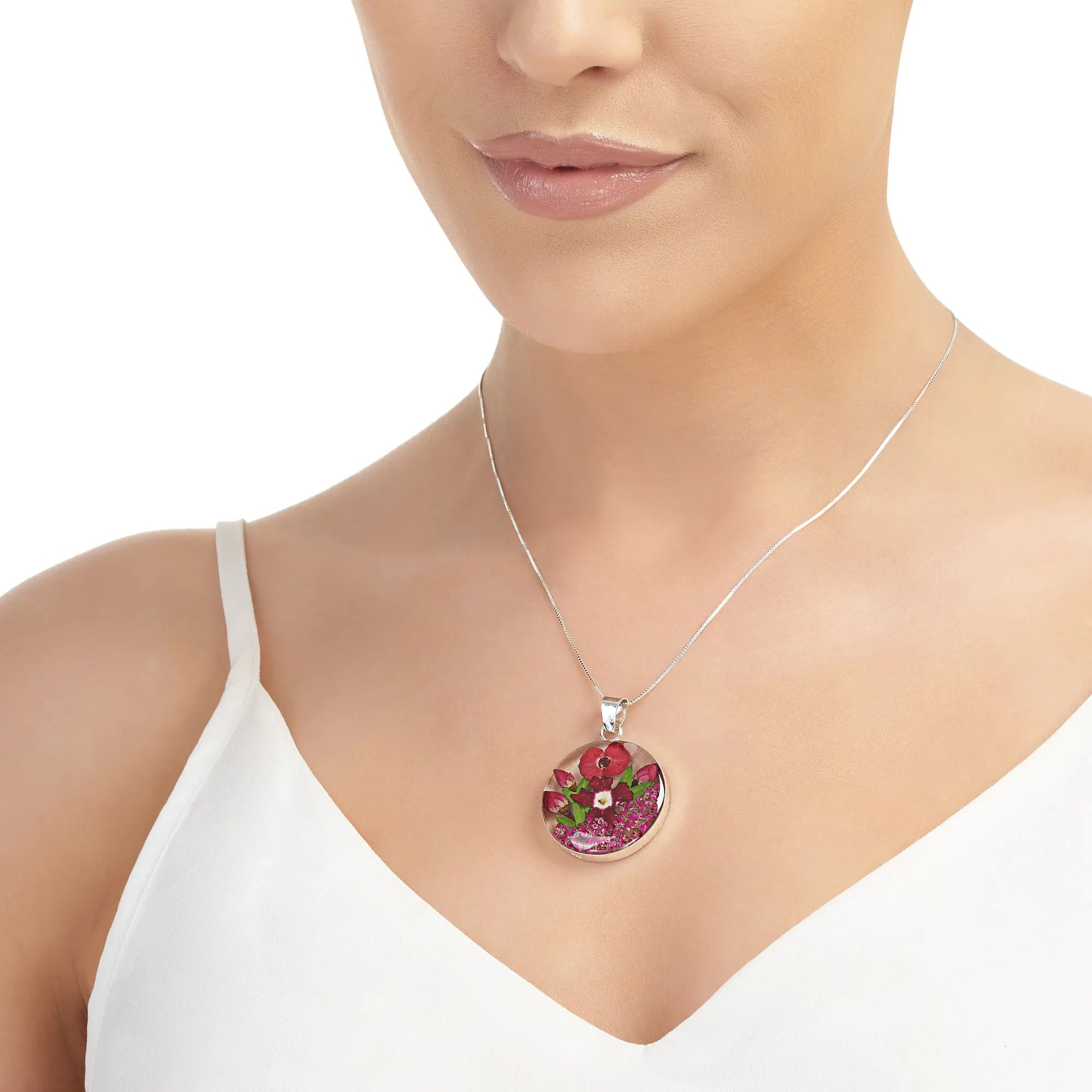 Grote ronde hanger met echte rode en paarse bloemen – zilver