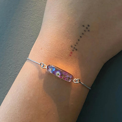 Náramek proti zčernání ze stříbra s hadím vzorem a květinovým přívěskem - Purple Haze - Oválný